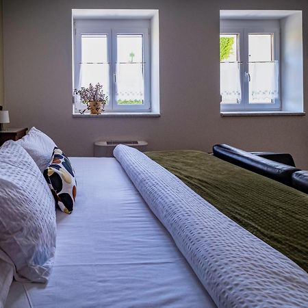 Apartmany Gulliver Микулов Экстерьер фото
